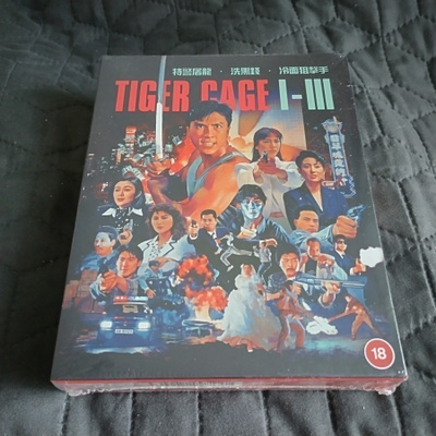 Tiger Cage Trilogy Blu-ray **muoveissa**