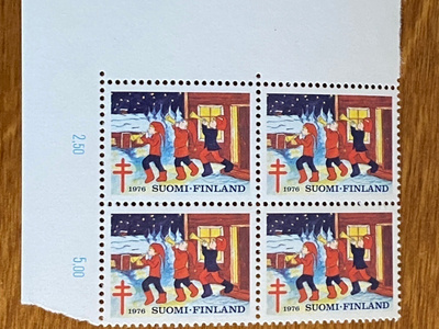 JOULUMERKKI SOITTAVAT TONTUT 1976 NELIÖ**