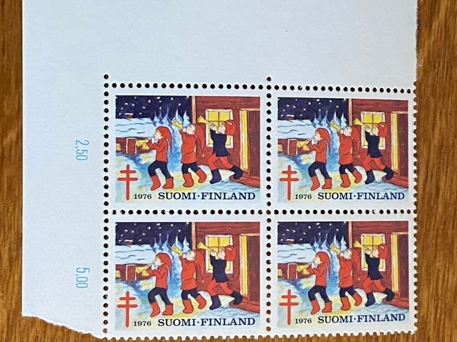 JOULUMERKKI SOITTAVAT TONTUT 1976 NELIÖ**