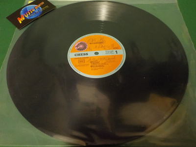 BO DIDDLEY NIMMARI VINYYLIN ETIKETISSÄ