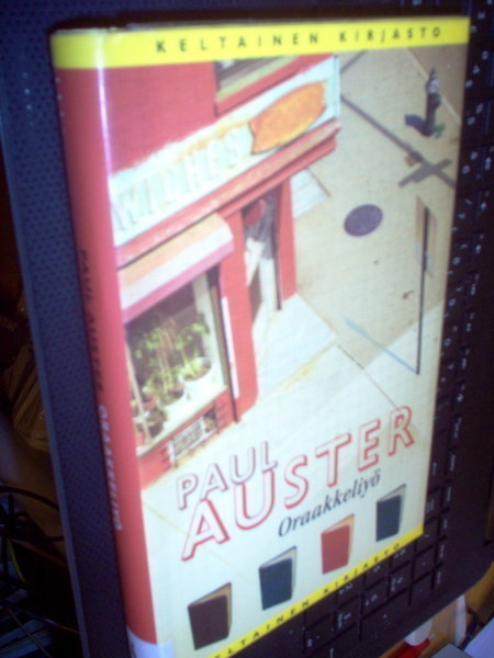 Paul Auster: Oraakkeliyö (1.p.2006, Kelt.Kirjasto) Sis.pk:t