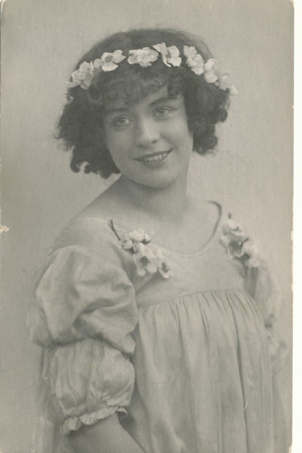 Seppelepäinen neito - kulk. 1919