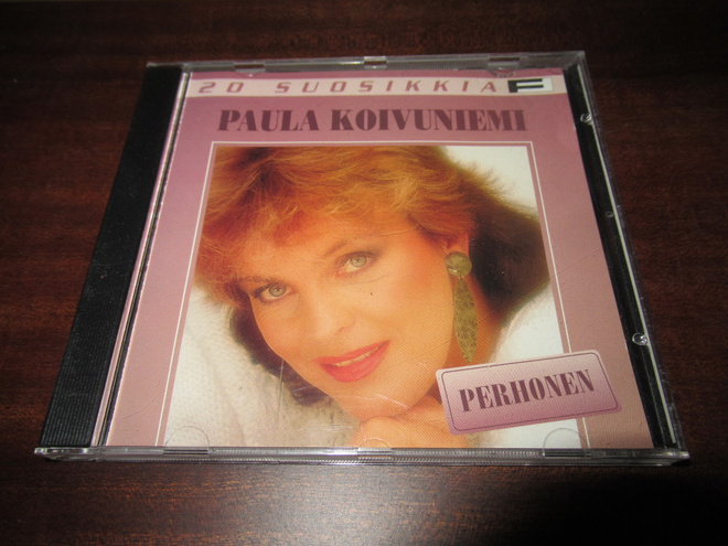 Paula Koivuniemi 20 suosikkia, Perhonen cd
