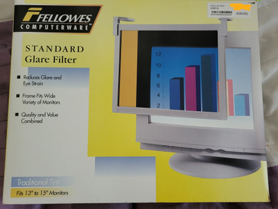Retro filtteri kuvaputki näytön eteen