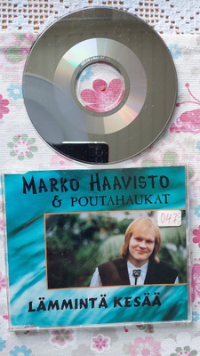 CDS Marko Haavisto & Poutahaukat: Lämmintä kesää / Karamelli