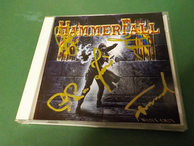 HAMMERFALL - WANT OUT CDS KOKO BÄNDIN NIMMAREILLA