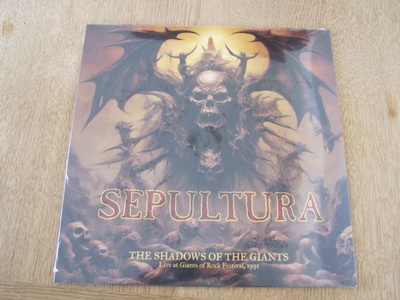 Sepultura the shadows of the giants lp live Hämeenlinna uusi