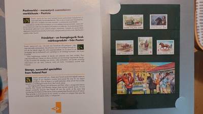 Postimerkit - hevonen (Postin liikelahja?)
