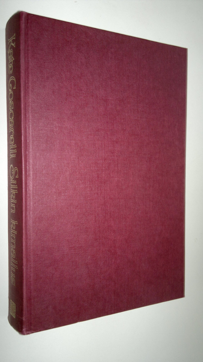 Kate Coscarelli : Silkin kimallus