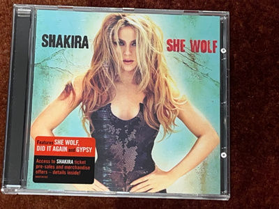 SHAKIRA - SHE WOLF - CD