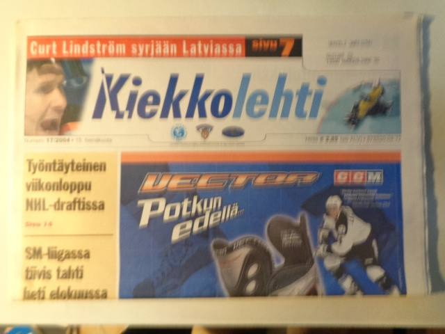 Kiekkolehti Nro 17/2004 (4.2)