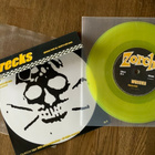Wrecks – Gimme Hell vs. Rock'N'Roll Man - pikkukuva 3