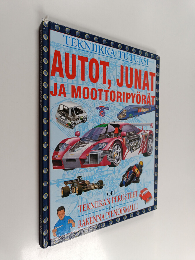 Chris Oxlade : Autot, junat ja moottoripyörät