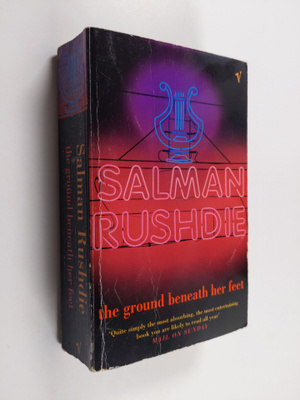 Salman Rushdie : The ground beneath her feet