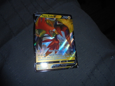 Pokemom keräilypelikortti Tapu Koko V 210 hp