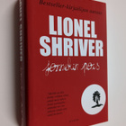 Lionel Shriver : Jonnekin pois - pikkukuva 1