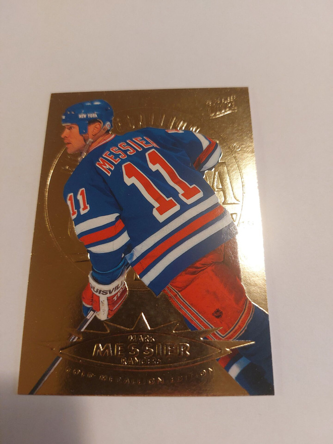 1995-96 Ultra Gold Medallion #105 Mark Messier