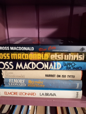 Ross Macdonald ja Elmore Leonard dekkareita