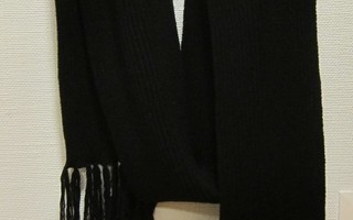 Marimekko neulehuivi Mika Piirainen