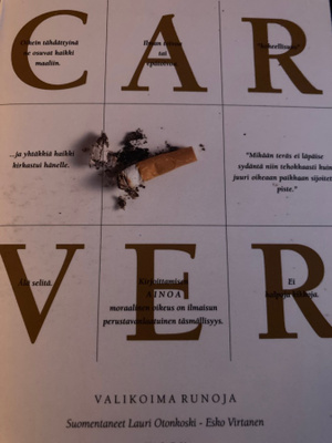 RAYMOND CARVER: VALIKOIMA RUNOJA