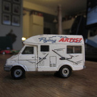 Siku 1022 IVECO Flying Artist valkoinen pakettiauto - pikkukuva 1