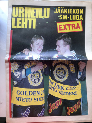 Urheilulehti SM-liiga Extra 1993-1994.