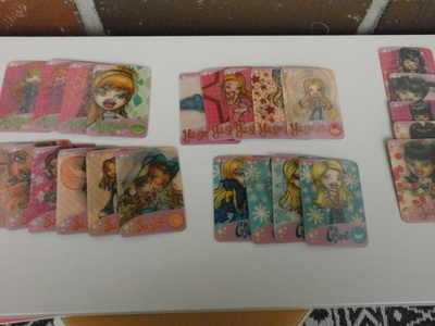 Bratz kortit (bratzpack) HINTA YHDELLE KORTILLE 