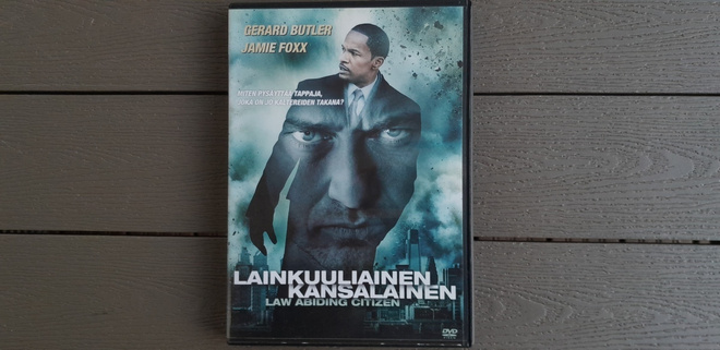 DVD: Lainkuuliainen Kansalainen (Gerard Butler, Jamie Fox)