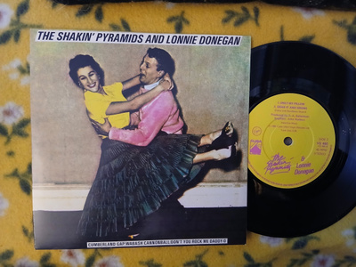 The Shakin´ Pyramids EP