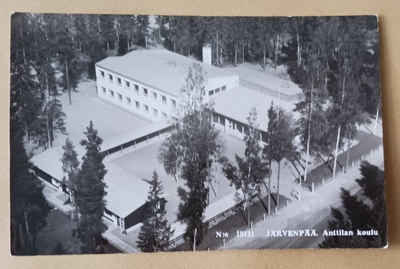 Järvenpää, Anttilan koulu, N:o 15731, Velj. Karhumäki, ei p.