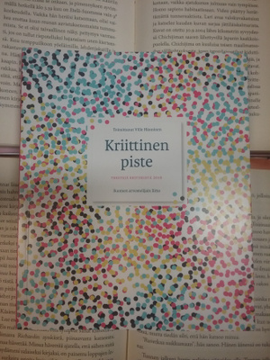 Ville Hänninen (toim.) - Kriittinen piste (nid.)