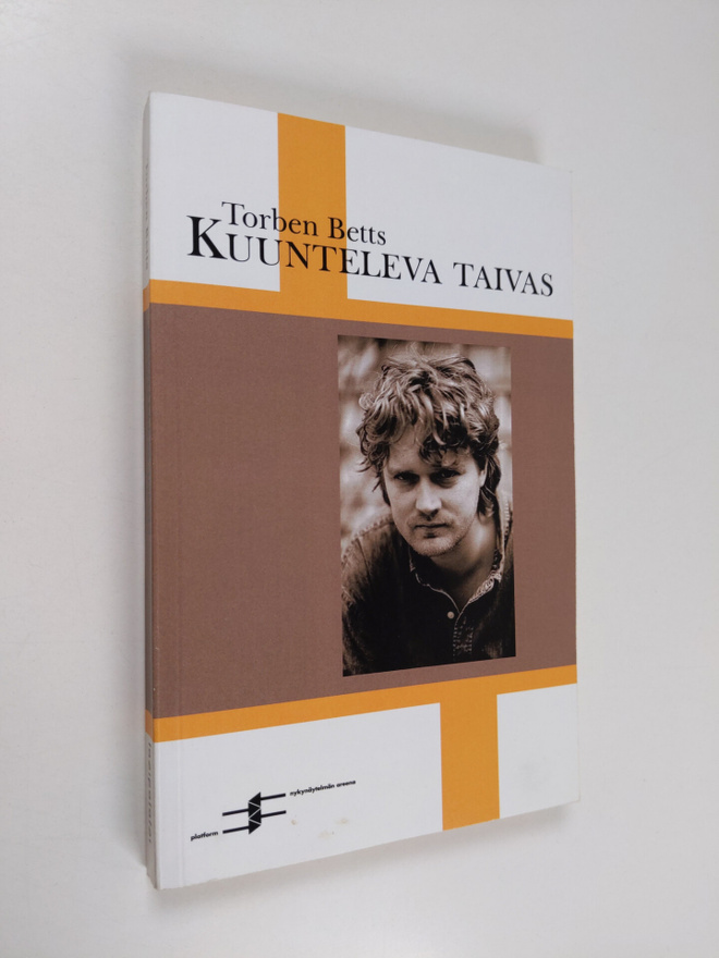 Torben Betts : Kuunteleva taivas