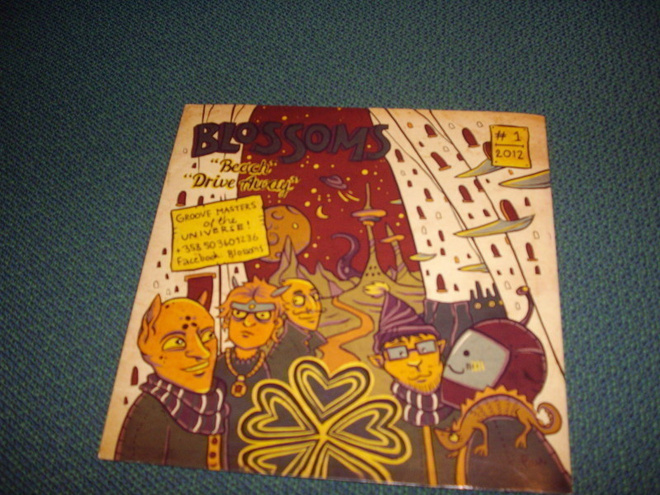 BLOSSOMS: Beach - Drive Away CDS (Sis.pk:t)