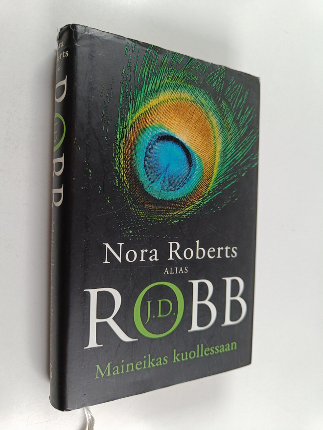 J. D. Robb : Maineikas kuollessaan