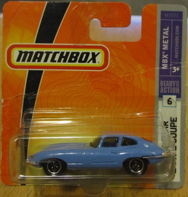 Jaguar E-Type 4.2 Coupe 2 door Blue 1961 Matchbox 2007 1:61