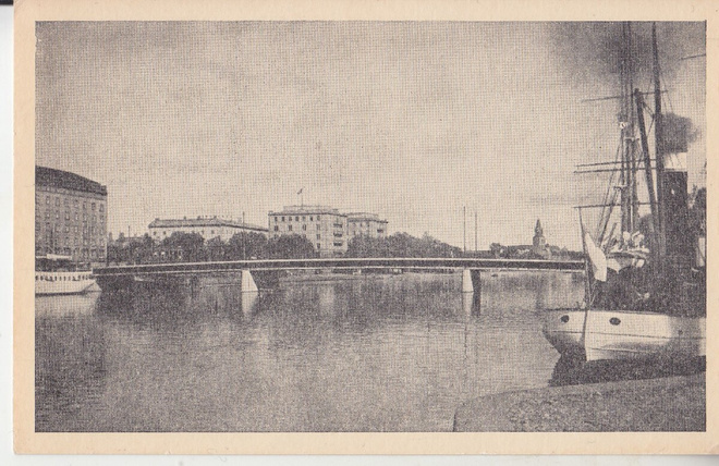 Turku uus silta käyttämättömänä.