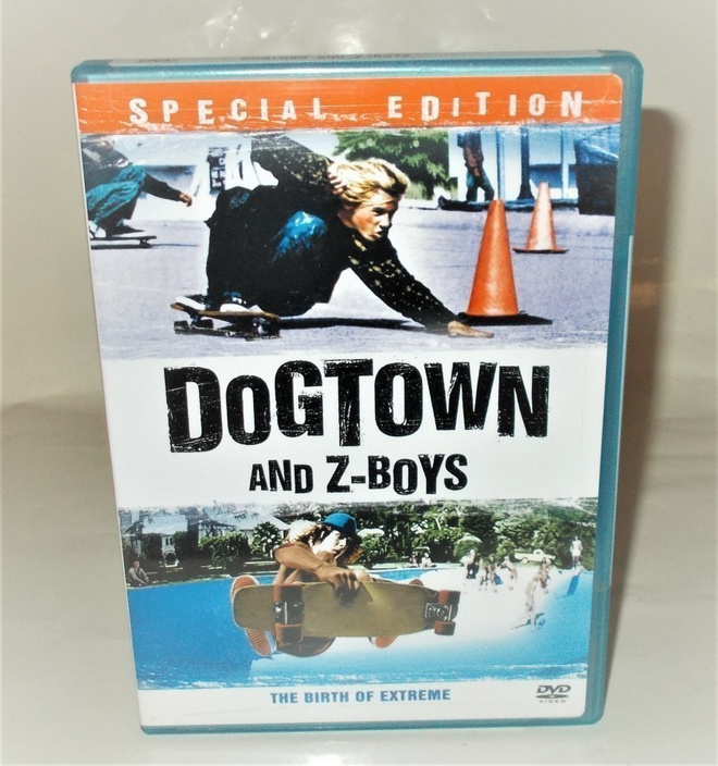DOGTOWN AND Z-BOYS  (UUSI)