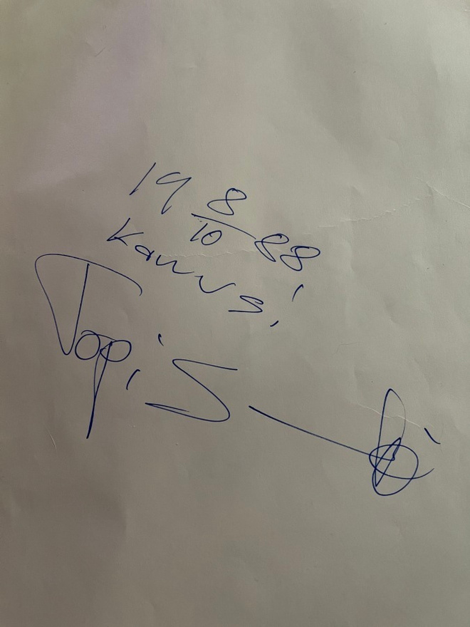 Topi Sorsakoski nimikirjoitus paperilla