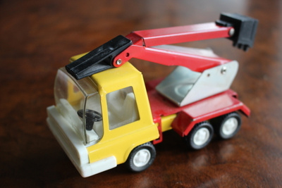 Triang Kaivuriauto 60- luku