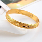 531 .. 18k Yellow Gold GF Carved Charm .. Rannekoru - pikkukuva 3
