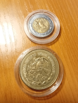 Myydään Mexicon kolikkoa 2 kpl