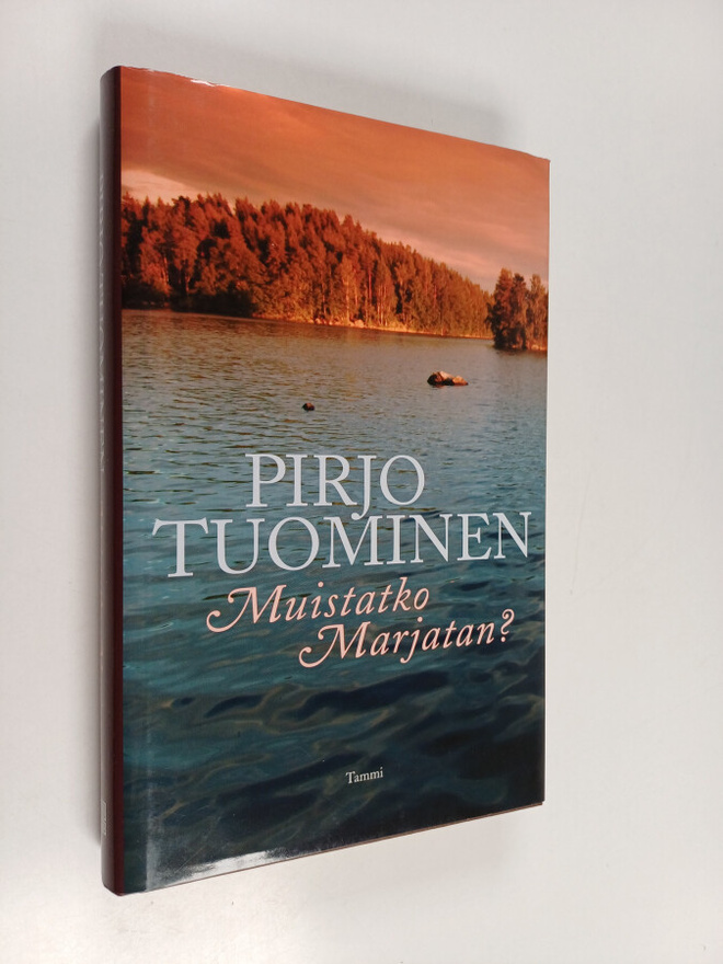 Pirjo Tuominen : Muistatko Marjatan : jännitysromaani