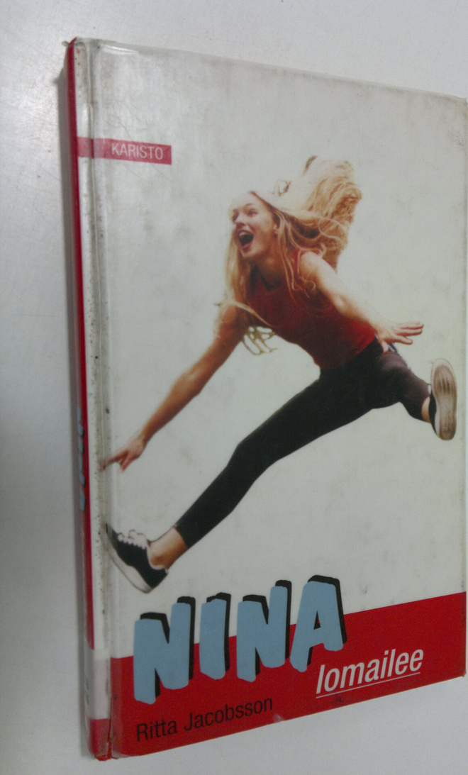 Ritta Jacobsson : Nina lomailee