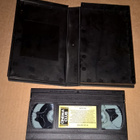 KUKA SANOO TAHDON 1997 VHS CINEMA CLUB - pikkukuva 3