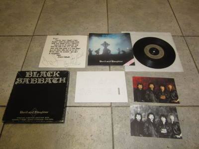 Black Sabbath – Devil And Daughter, postikortit, nimmarit