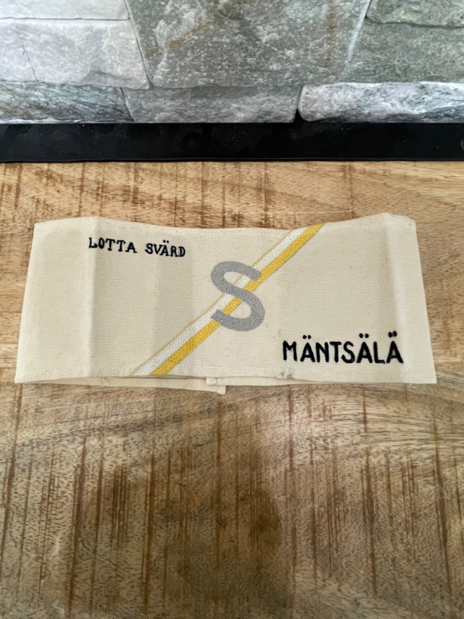 Lotta Svärd hihanauha MÄNTSÄLÄ