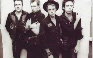 The Clash  2CD The Essential  2003