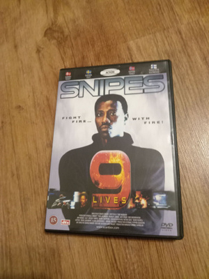9 lives