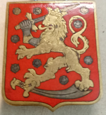 Militariaa,neula,rinta,ruuvimerkkejä yht 34kpl