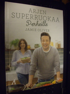Jamie Oliver : Arjen superruokaa perheille ( 2015 )